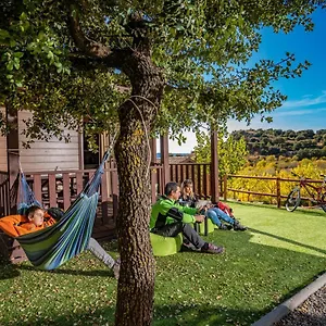 camping-serra-de-prades.catalonia-hotels.com/