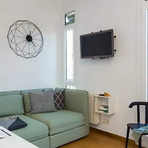 casa-cosi-sant-antoni.topbarcelonahotels.com/